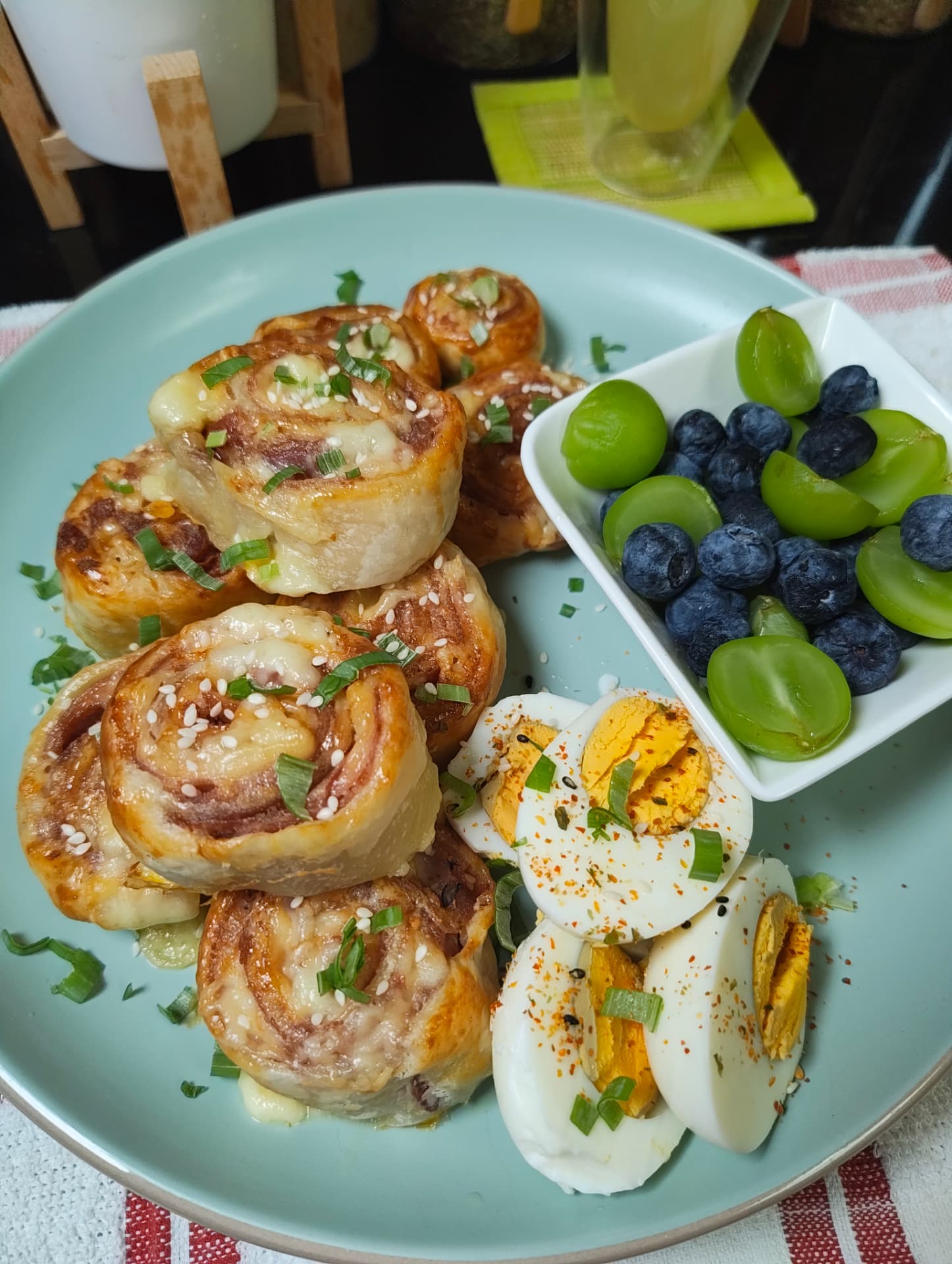 Air Fryer Ham & Cheese Puff Pastry Pinwheels